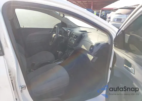 2013 Chevrolet Sonic Ls Auto z USA, uszkodzony, nr VIN 1G1JA5SH5D4183419